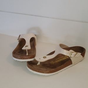 Birkenstock Gizeh 39 White Snake Leather